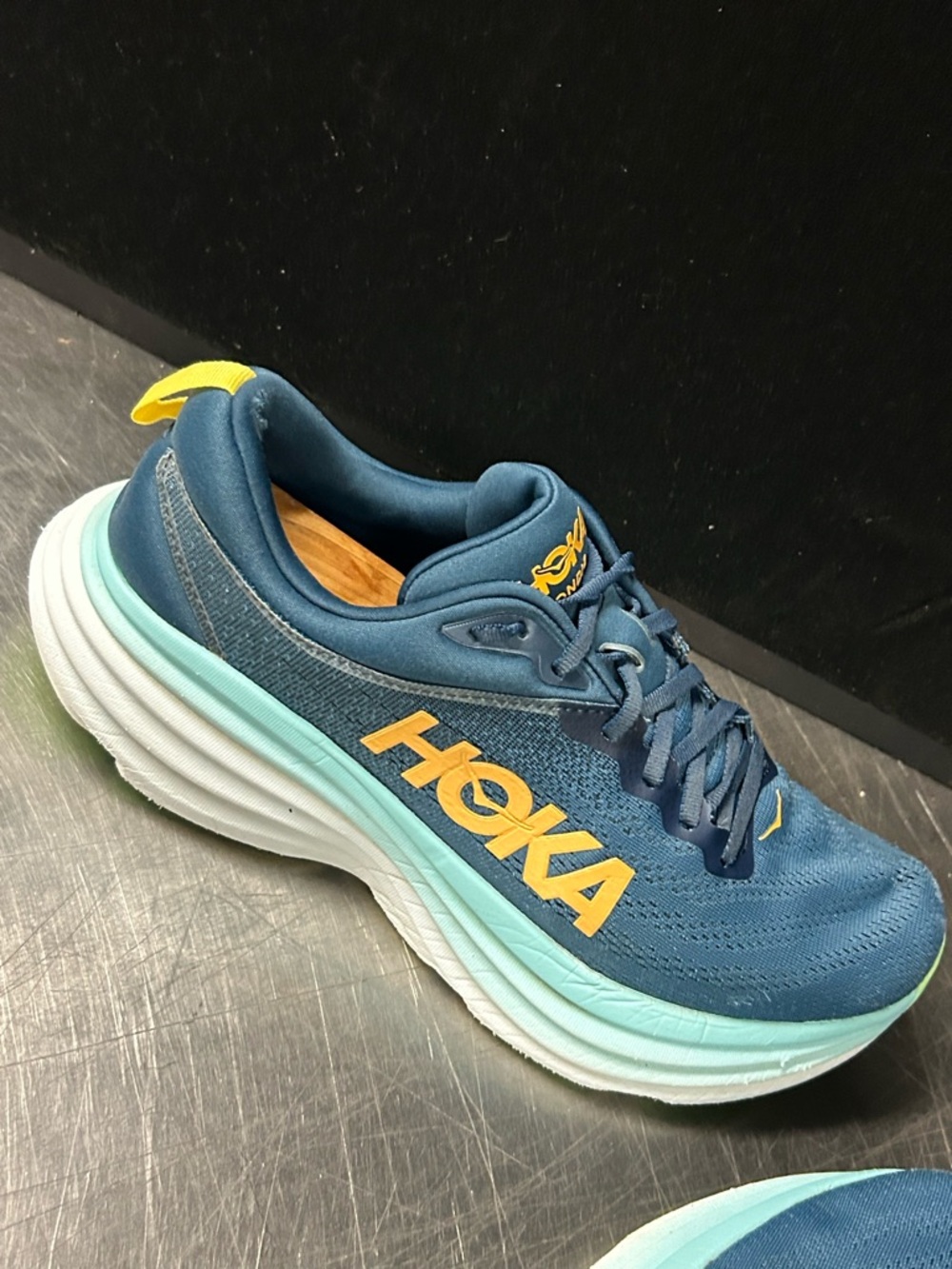 Hoka Bondi 8 Men Size 11 - Picture 8 of 13